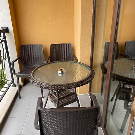 Astoria 5. K.k. Elenite *