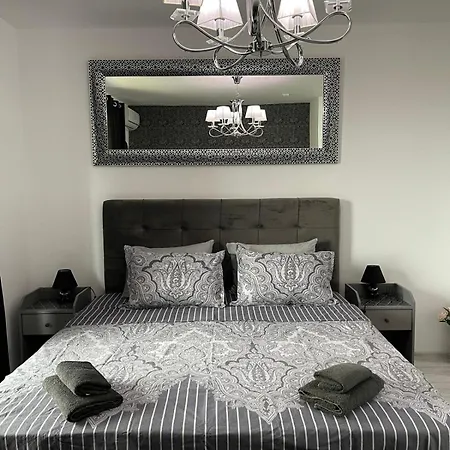 Astoria 5. K.k. Elenite Appartement