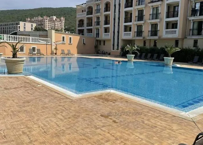 Апартамент Astoria 5. K.k. Elenite