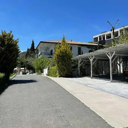 アパート Astoria 5. K.k. Elenite *