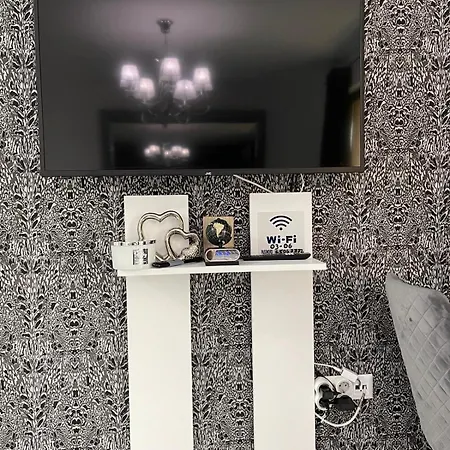 Astoria 5. K.k. Elenite アパート